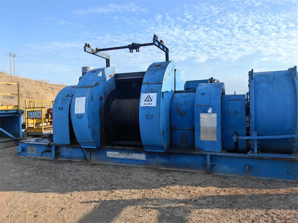 ZJ70LDB Oil Rig 2000hp used oil rig